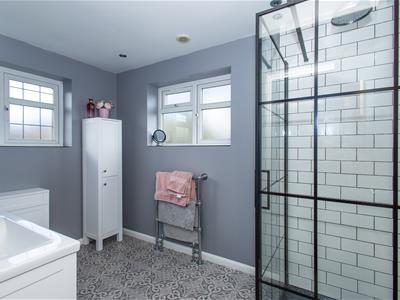 En-suite Shower Room